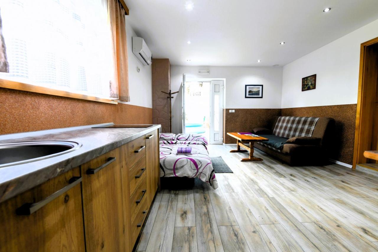 Apartman Jakov Раковица Экстерьер фото